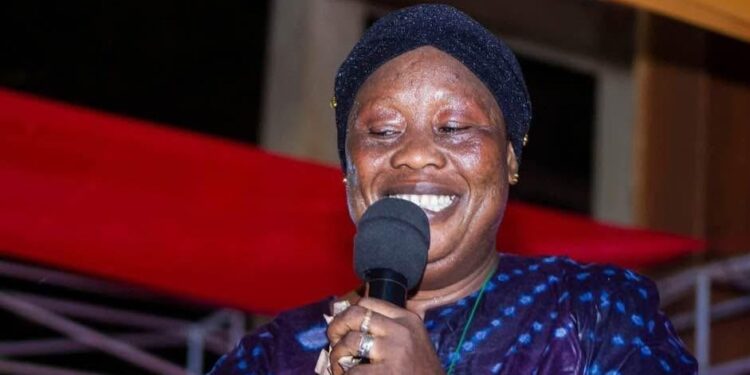 Culture : Boké en deuil après le décès de Tantie Maïmouna, figure emblématique de la troupe Batafon