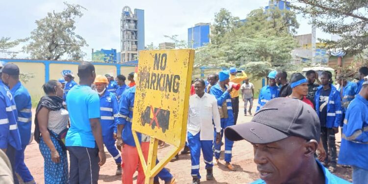 Grève à Diamond Cement Kindia: les négociations échouent, la grève se poursuit ce mercredi