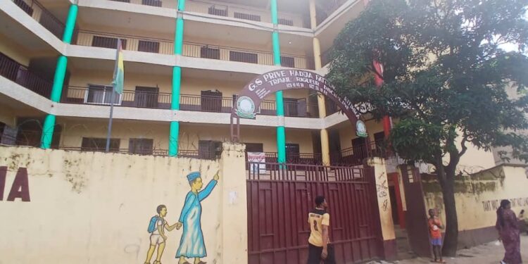 Référendum 2025: affluence et sérénité à Lambanyi, les électeurs répondent présents