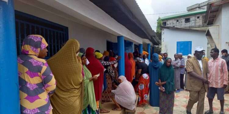 Conakry : Forte mobilisation des électeurs à Saint Michel, Bantouka 1, secteur Fofanaya
