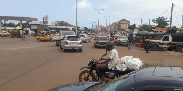 Reprise progressive des activités commerciales à Cosa, Koloma et Bambéto au lendemain du scrutin (Constat) 