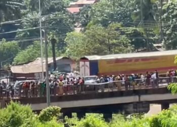 Manéah : accident au pont Kitima, une femme grièvement blessée