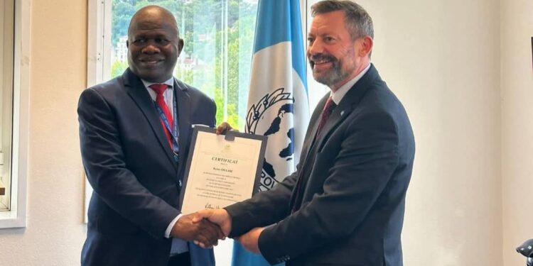 Kémo Oularé fait ses adieux à INTERPOL: « famille professionnelle unique »