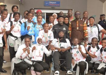 Les cadettes guinéennes de handball rentrées à Conakry après leur exploit continental