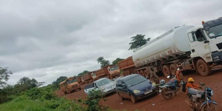 Sangarédi (Boké) : grève des travailleurs de COBAD, activités complètement suspendues