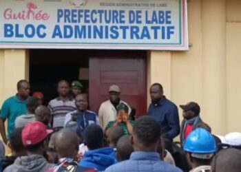Labé : les agents électoraux perçoivent enfin leurs primes après manifestation