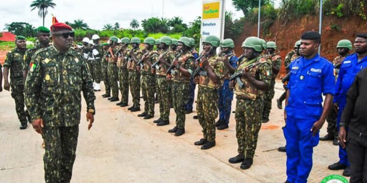 Lola: 23 individus interpellés, 4 armes à feu et 12 sacs de chanvre indien saisis