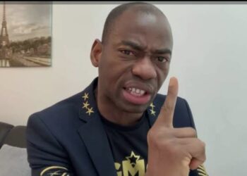 Côte d’Ivoire : le vlogueur Camille Makosso dans le viseur de l’union nationale des journalistes