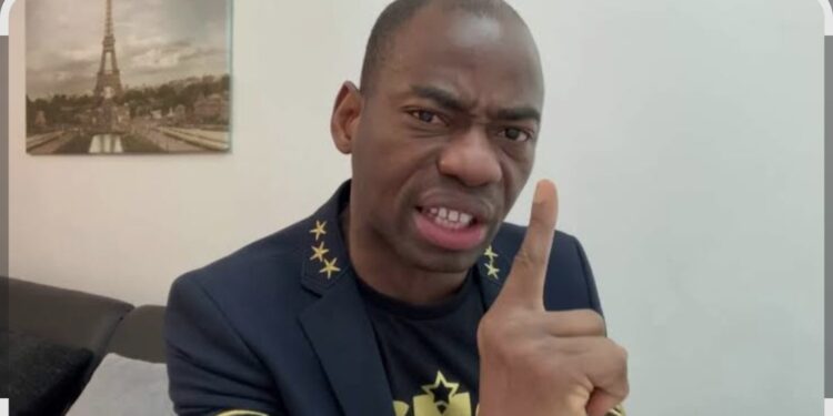 Côte d’Ivoire : le vlogueur Camille Makosso dans le viseur de l’union nationale des journalistes