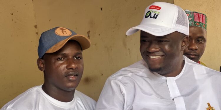 Mobilisation record à Conah (Tougué) : le DG du FONIJ en fer de lance du « OUI »