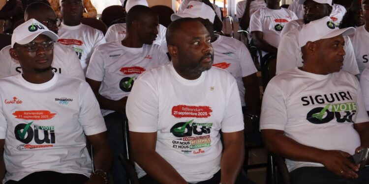 Siguiri : retrait massif des cartes d’électeurs, le directoire de campagne à la manœuvre