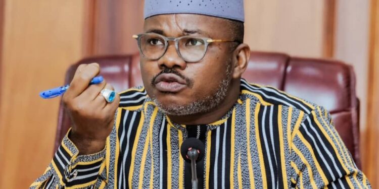 CNT: « toutes les missions suspendues pour les conseillers jusqu’au vote de la dernière loi organique », (Dr Dansa Kourouma)