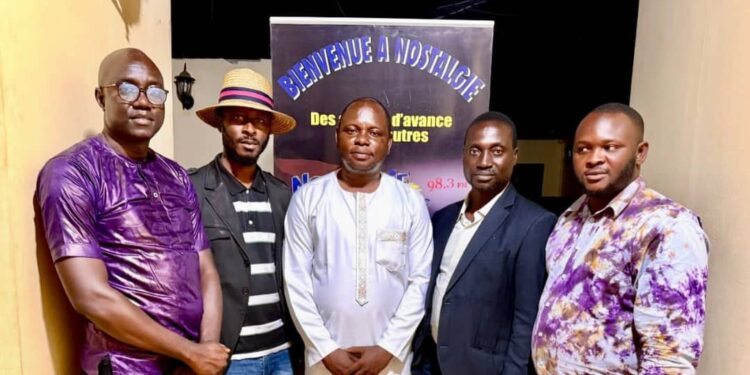 Fin du conflit à la radio Nostalgie : les journalistes licenciés et les employés en poste enfin payés