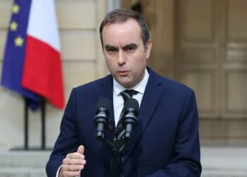 Crise à Matignon : Sébastien Lecornu démissionne après un remaniement contesté