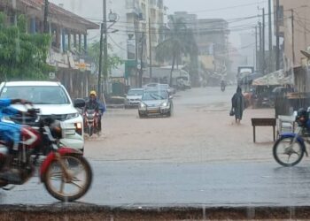 Pluies orageuses attendues en Basse Guinée ce 14 octobre : vigilance recommandée dans les zones côtières