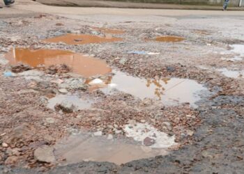 Lambanyi: une fuite d’eau de la SEG cause des pertes depuis plus de 3 mois