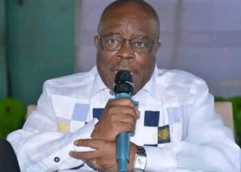 Dr Édouard Zotomou Kpoghomou tranche :  » si Mamadi Doumbouya se présente… »