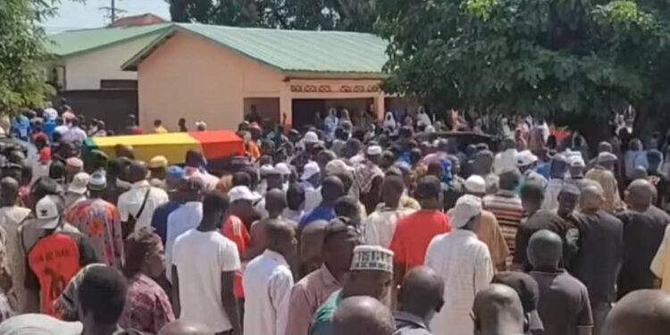 Symposium en hommage à Fodé Laye Camara: « sa mort nous interpelle », déclare le vice-président de la FGF