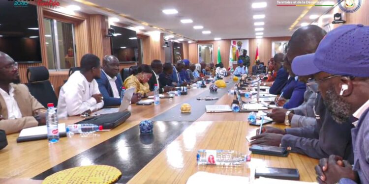 Conakry : 51 partis politiques, dont l’UFR, le PUP et le PADES, autorisés à exercer leurs activités