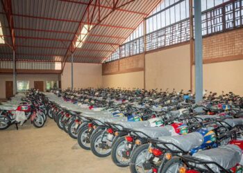 Éducation : le MEPUA offre des motos aux enseignants des zones rurales