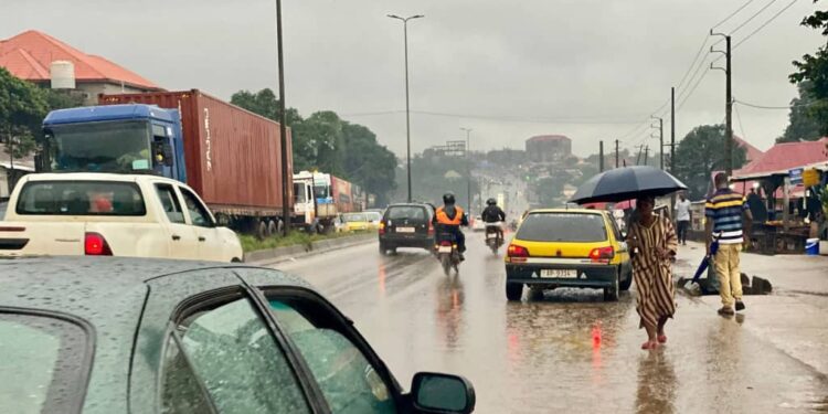Alerte météo: des pluies d’intensité variable attendues cette nuit en Haute, Moyenne et Basse Guinée