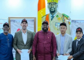 Projet Simandou : signature du contrat de transport maritime du minerai de fer