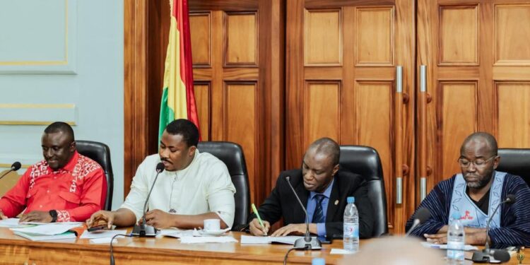 Électrification rurale: un projet de centrale thermique de 40 MW annoncé pour Kankan et Kouroussa