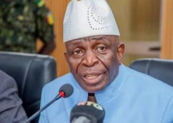 « Les receveurs communaux qui refusent de se rendre à l’intérieur du pays seront radiés de la fonction publique », avertit le ministre Ibrahima Kalil Condé