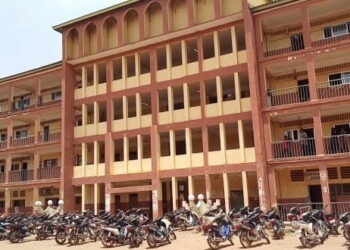 Université de Kankan : le SNAESURS suspend sa grève « après des avancées notables »