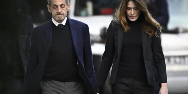 France : Nicolas Sarkozy incarcéré à la prison de la Santé, ses avocats demandent sa mise en liberté