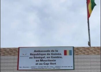 Sénégal : l’employé de l’ambassade de Guinée interpellé pour présumé « trafic de documents consulaires » finalement relaxé 