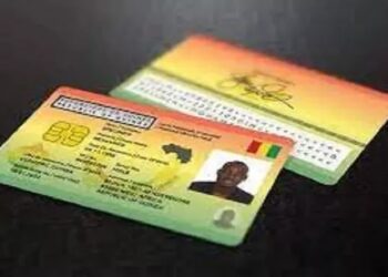 Carte d’identité biométrique: la promesse de gratuité piétinée (CNT)