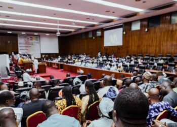 PLFR 2025 : près de 3500 milliards GNF perdus en 2023, le CNT réclame la réforme du Code minier et du Code des investissements