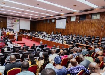 LFR 2025 : recettes en hausse de 22,4 %, dépenses en progression de 22,8 % et déficit porté à 4 % du PIB