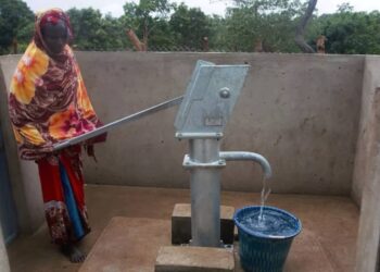 Accès à l’eau potable : une allocation de plus de 100 milliards GNF accordée au SNAPE pour la construction de 1600 forages en 2026