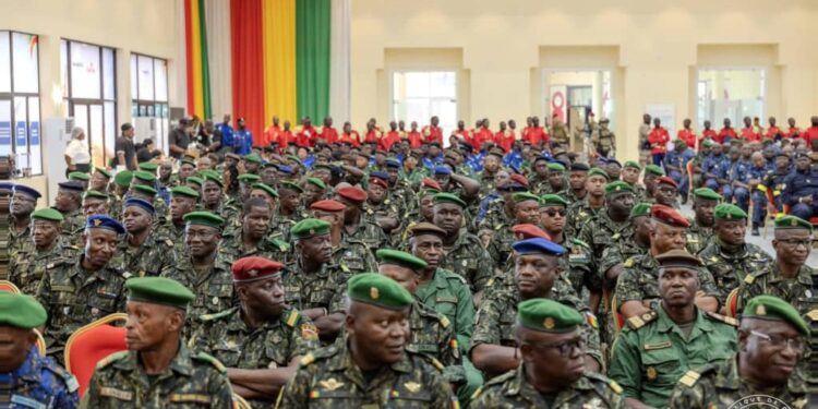 « Nous vous invitons, Monsieur le Président de la République, à écouter les aspirations profondes du peuple souverain de Guinée », le Général Ibrahima Sory Bangoura