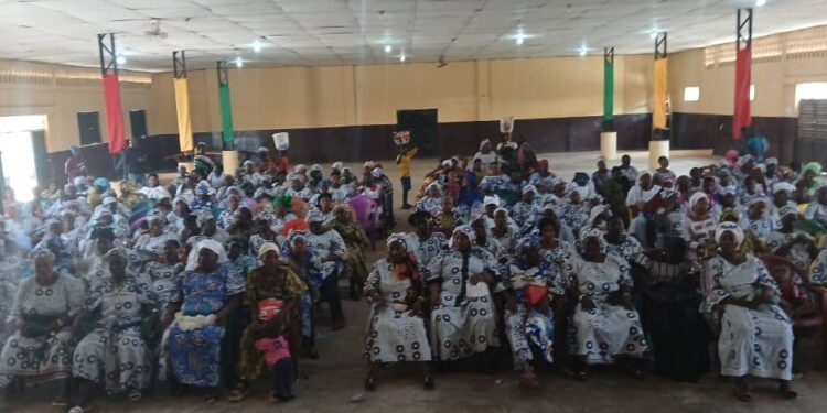 Forécariah : la coordination Nationale du TUMD à la rencontre des structures faîtières locales pour renforcer la mobilisation autour du général Mamadi Doumbouya