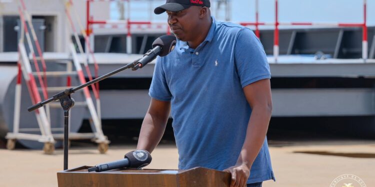 Réception des premiers navires de Simandou : « la guinéisation se concrétise… » (Mamoudou Nagnalen Barry)