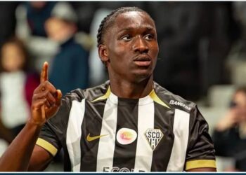 Syli National : Sidiki Chérif, la pépite guinéenne d’Angers qui fait déjà parler d’elle