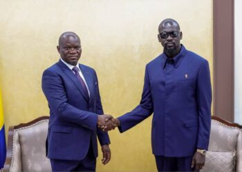 Oligui Nguema salue le courage de Doumbouya: « les élections apportent la paix et l’ordre constitutionnel »