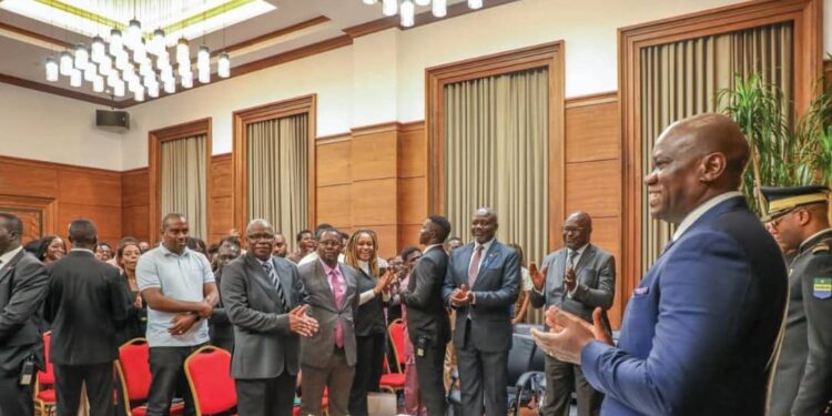 Conakry : le Président Nguema à l’écoute des étudiants gabonais en Guinée