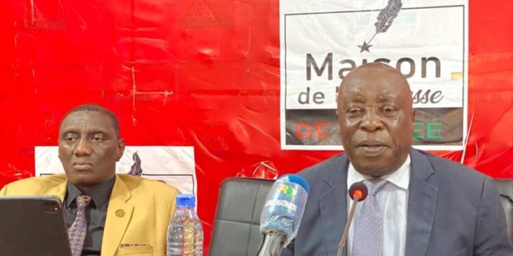 Présidentielle 2025 : le camp Toumba accuse le ministre de la Justice d’avoir bloqué sa candidature