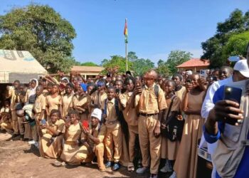 Caravane RELIEFH à Kindia : étape cruciale pour renforcer le message en faveur de « plus de filles à l’école »