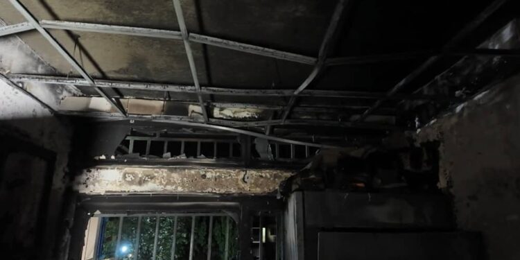 Incendie au Ministère de la Sécurité : le feu est maîtrisé, rassure le ministre Bachir Diallo 