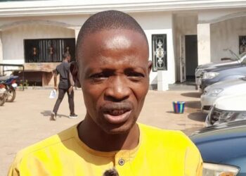 Conakry : Mbany Sidibé alerte sur les lenteurs dans la délivrance des extraits de naissance biométriques