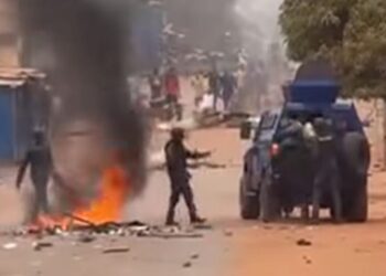Siguiri : un mort après une nuit de tensions et une journée de manifestations