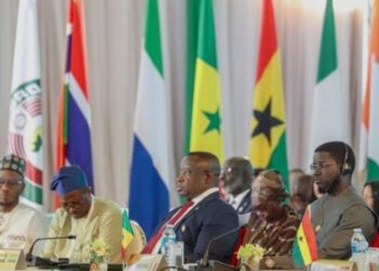 Présidentielle en Côte d’Ivoire: la CEDEAO salue la maturité démocratique et la mobilisation pacifique du peuple