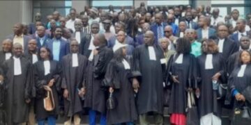 Des coups de feu entendus à Kaloum: 2 ans ferme requis contre un chauffeur à Dixinn