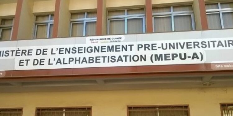 Statut particulier : des avancées majeures qui ravivent l’espoir chez les enseignants