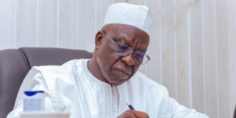 Politique: Dr Sékou Koureissy Condé acte son retrait total pour servir en toute impartialité (déclaration)